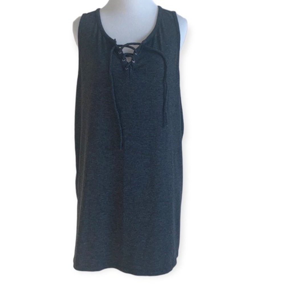 Torrid‎ women’s 3x rib crew neck lace up grey tank top
